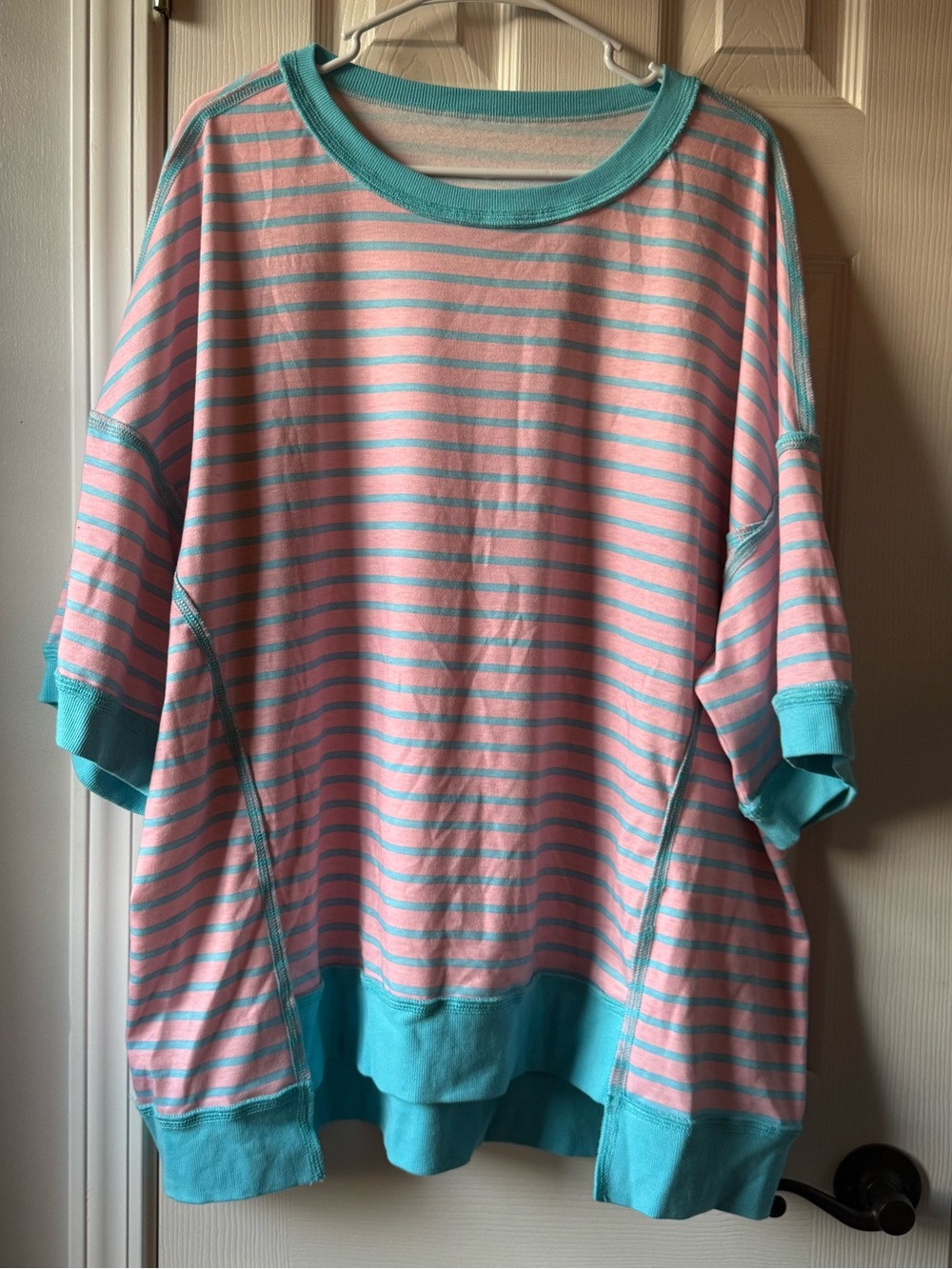 Pink & Aqua Striped Oversized Crewneck Top - size 2x